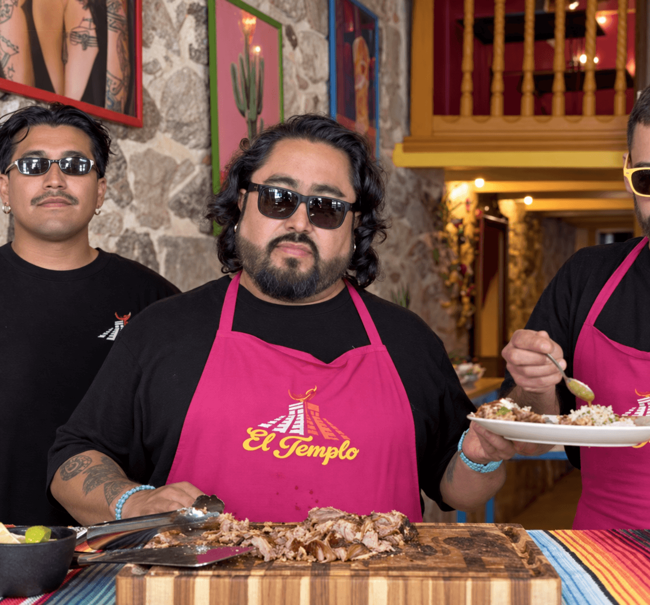 Equipo de El Templo en su restaurante
